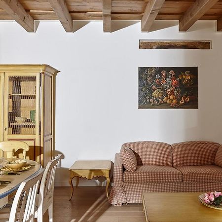 Joivy Charming Apartment Centre Of كومو المظهر الخارجي الصورة