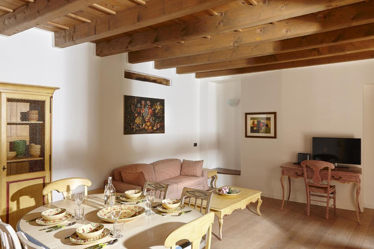 Joivy Charming Apartment Centre Of كومو المظهر الخارجي الصورة